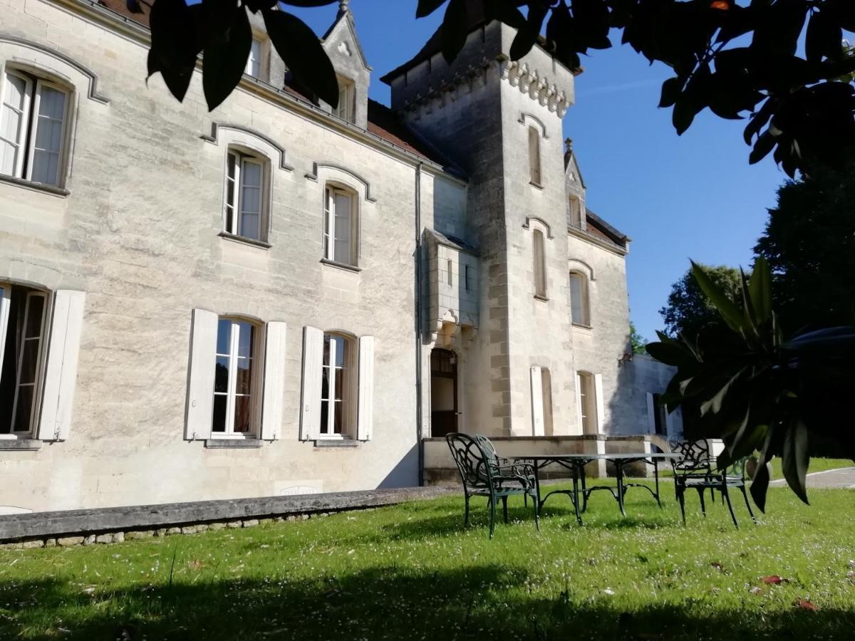 Chateau Des Salles Saint-Fort-sur-Gironde Екстер'єр фото
