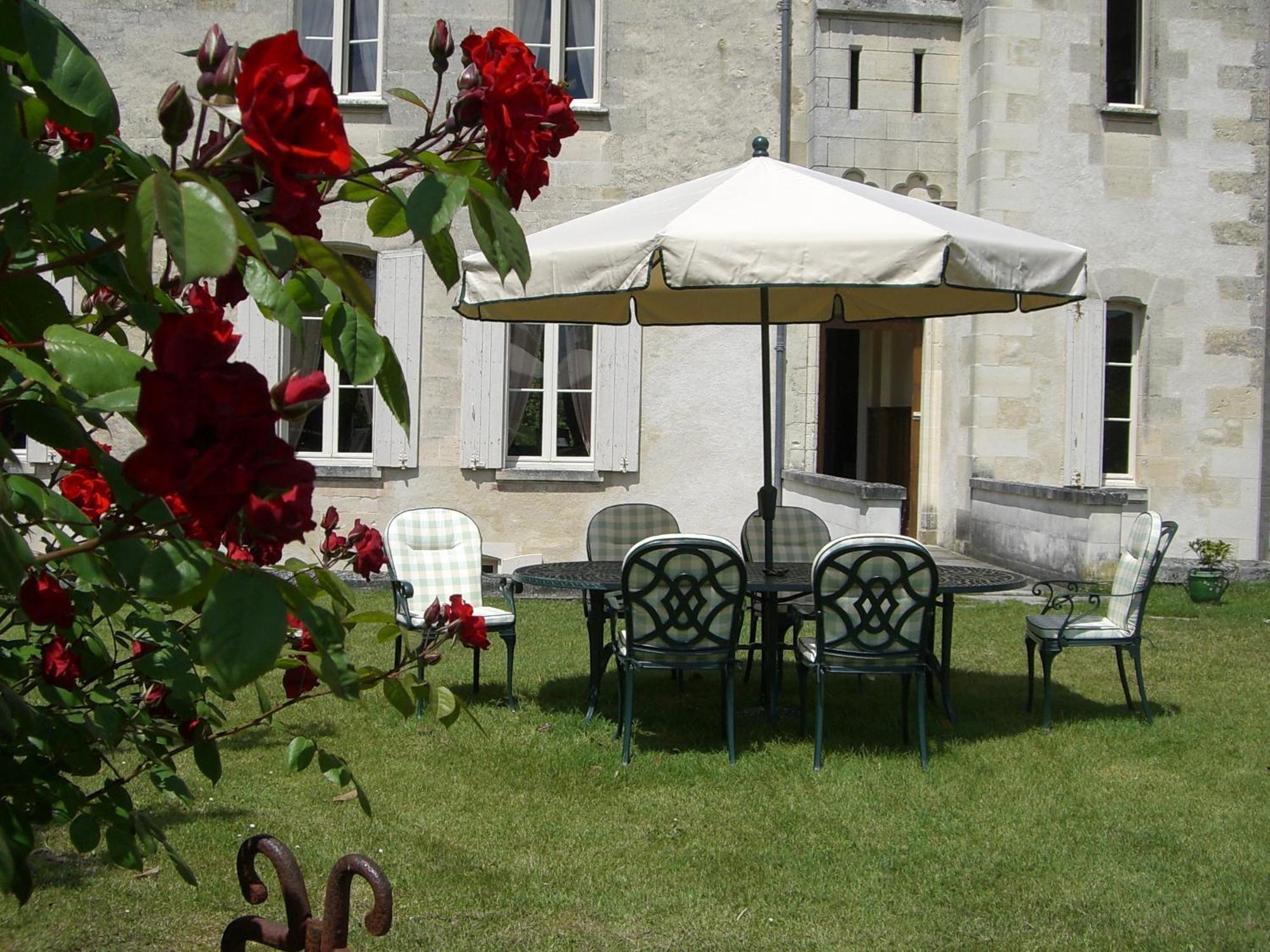 Chateau Des Salles Saint-Fort-sur-Gironde Екстер'єр фото