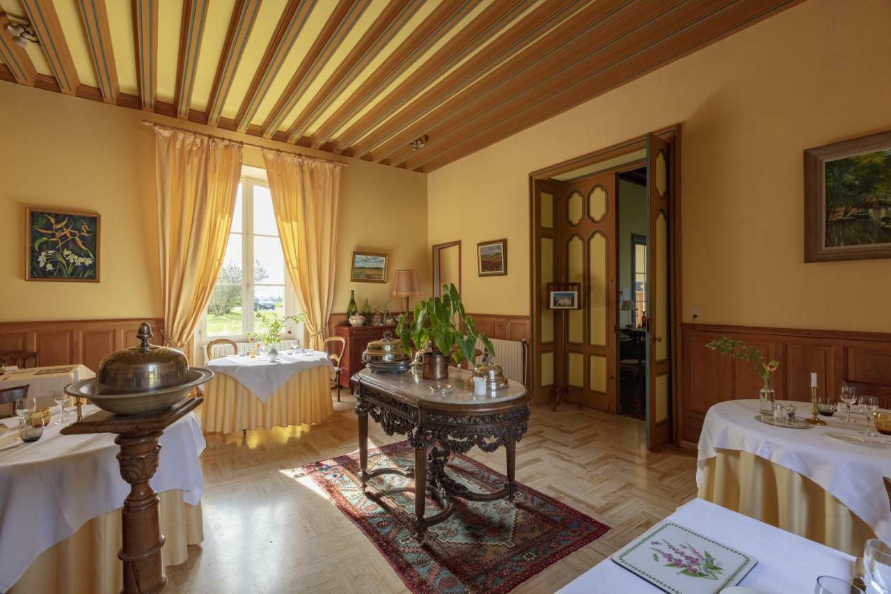 Chateau Des Salles Saint-Fort-sur-Gironde Екстер'єр фото