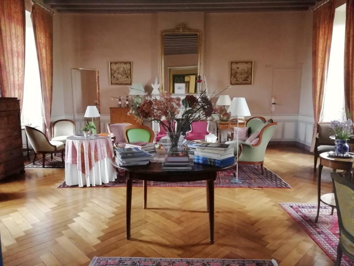 Chateau Des Salles Saint-Fort-sur-Gironde Екстер'єр фото